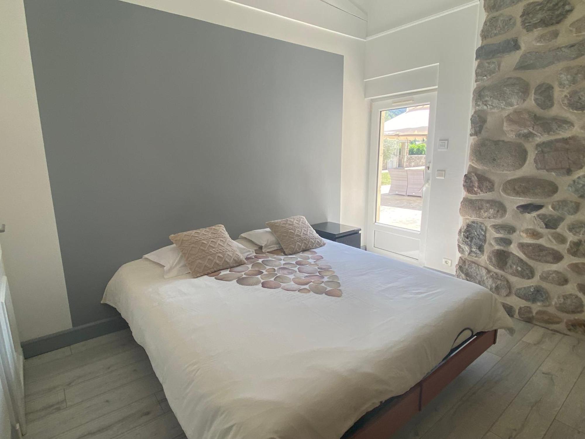 Bed and Breakfast Domaine Les Buis Saint-Fortunat-sur-Eyrieux Экстерьер фото