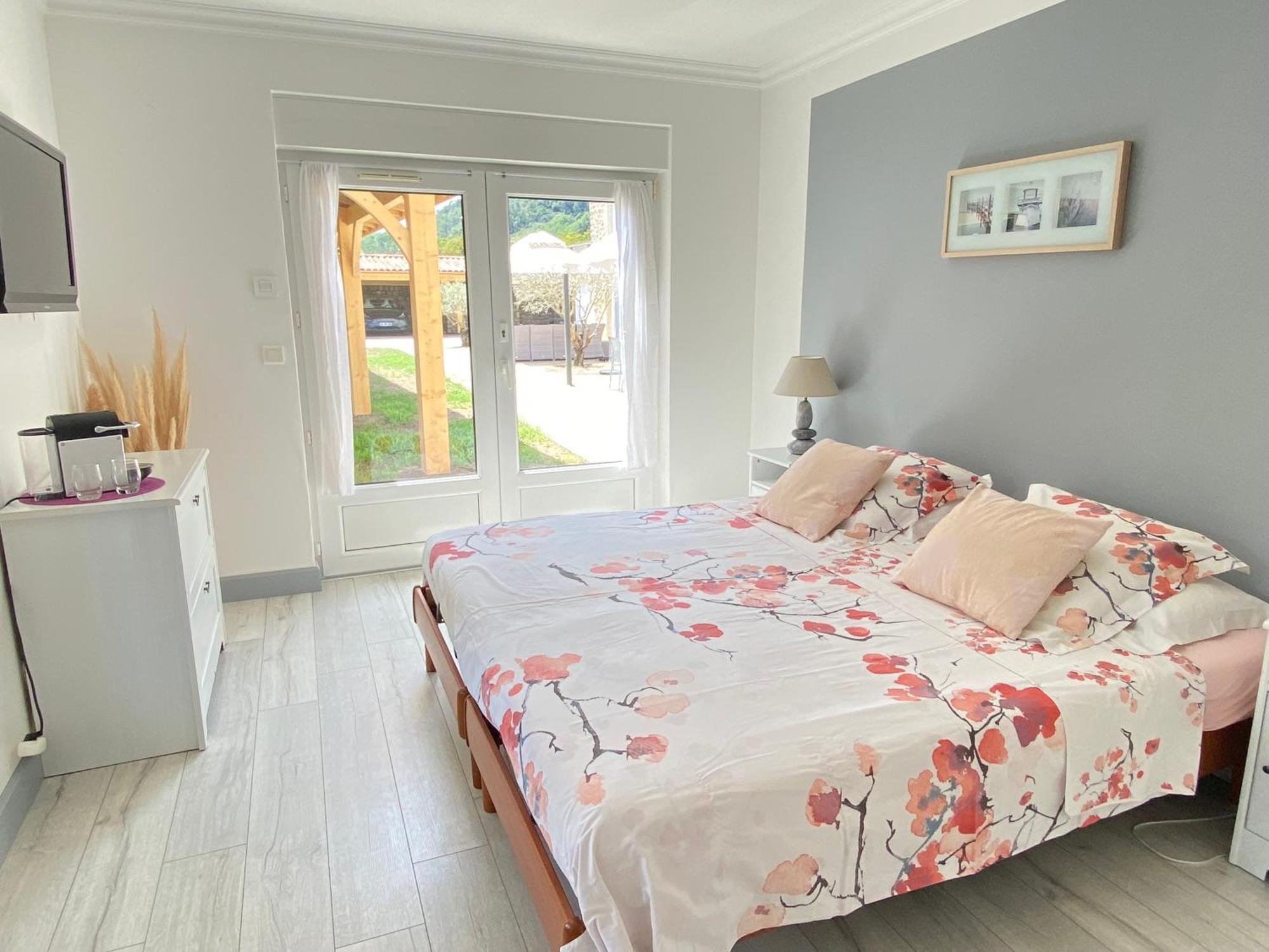 Bed and Breakfast Domaine Les Buis Saint-Fortunat-sur-Eyrieux Экстерьер фото